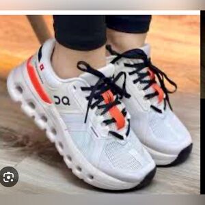 On Cloudrunner 2 Sneakers Women’s Size 7